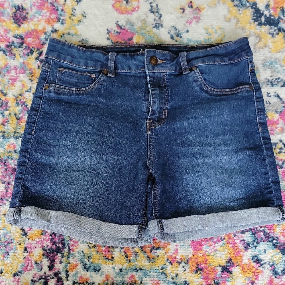d. jeans Blue Mid-Rise Jean Shorts with Rolled Hem